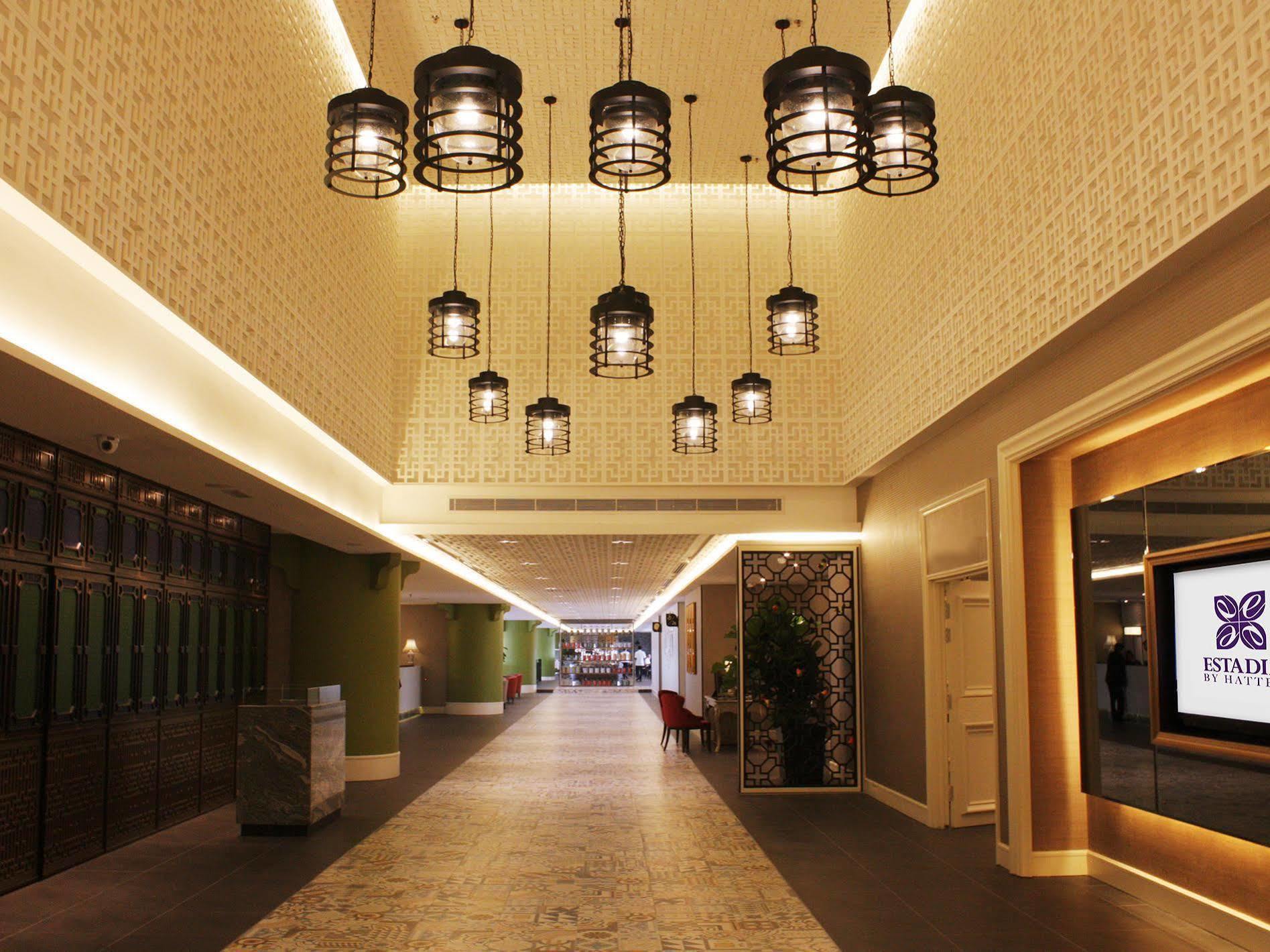 Estadia Hotel Malacca Esterno foto