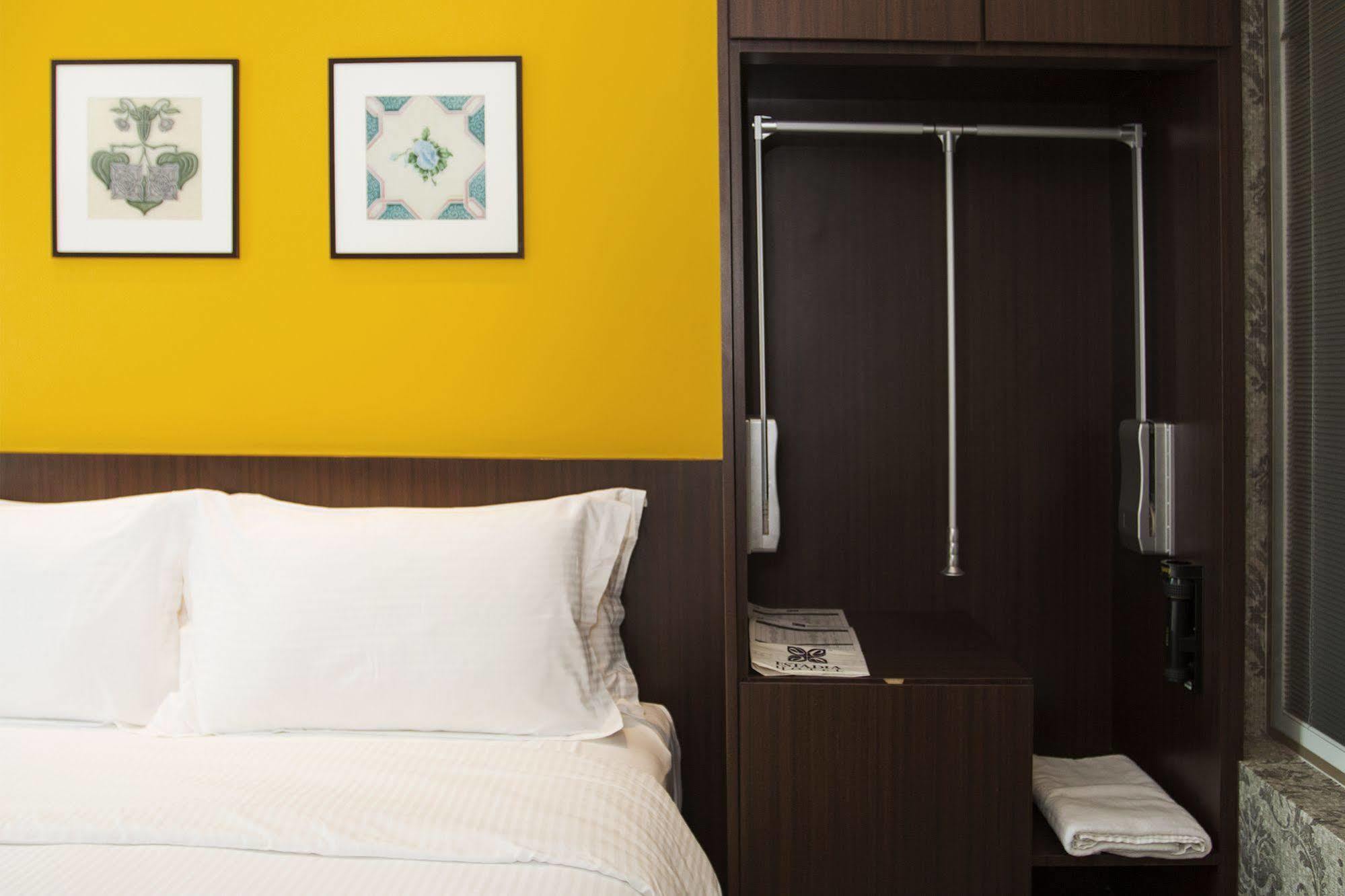 Estadia Hotel Malacca Esterno foto